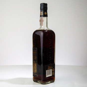 SAINT JAMES - Millésime 1982 - Numéroté - Rhum hors d'âge - 43° - 70cl