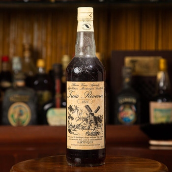 TROIS RIVIERES - Jahrgang 1975 - Vintage Rum - 45° - 70cl