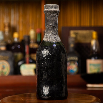 LA FAVORITE - La Flibuste - 33 Jahre - Vintage Rum - 40° - 70cl