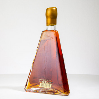 RHUM BALLY - Pyramide 3 ans - Rhum vieux - 45° - 70cl