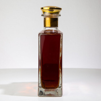 RHUM BALLY - Cuvée Héritage - Rhum hors d'âge - 43° - 70cl