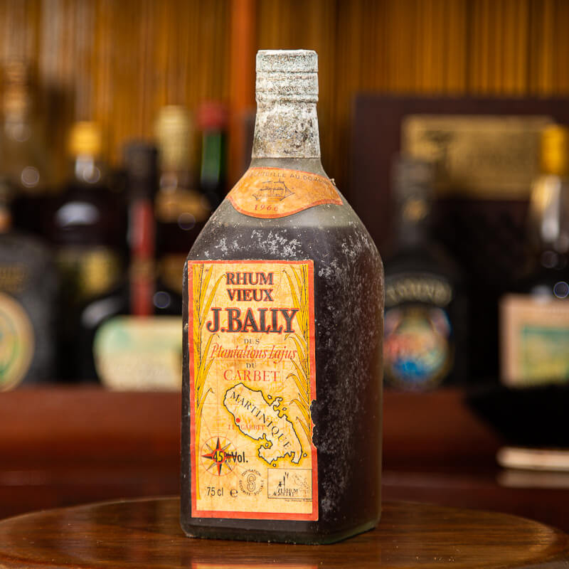 BALLY - Jahrgang 1966 - Vintage Rum - 45° - 75cl