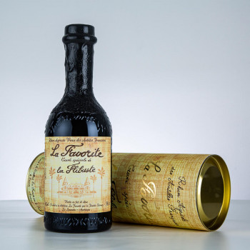 LA FAVORITE - La Flibuste - 1999 - Extra alter Rum - 40° - 70cl