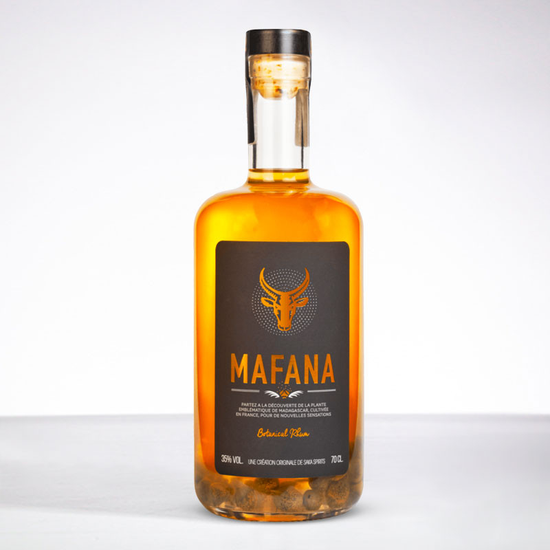 SAKA SPIRITS - MAFANA ORIGINAL - Arrangierter Rum - 35° - 70cl SAKA SPIRITS - MAFANA ORIGINAL - Arrangierter Rum - 35° - 70cl