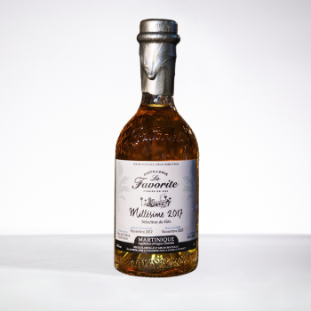 LA FAVORITE - Millésime 2017 - 6 ans - Rhum hors d'âge - 46° - 70cl