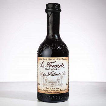 LA FAVORITE - La Flibuste - Jahrgang 1994 - Extra Alter Rum - 40° - 70cl