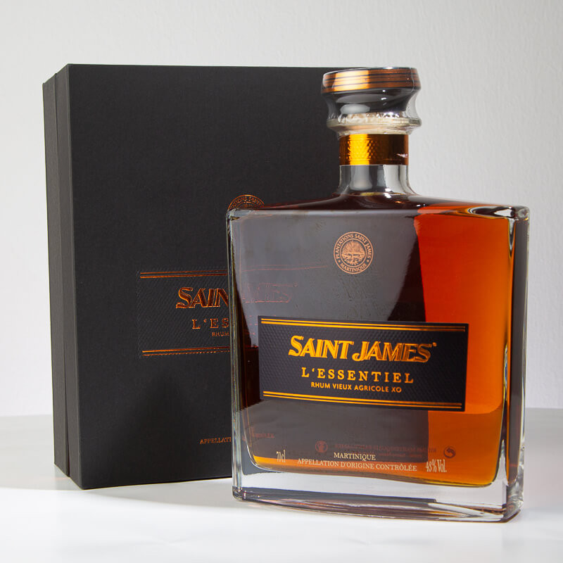 SAINT JAMES - Cuvée l'Essentiel - Carafe - 12 ans - Rhum hors d'âge - 43° - 70cl SAINT JAMES - Cuvée l'Essentiel - Carafe - 12 ans - Rhum hors d'âge - 43° - 70cl