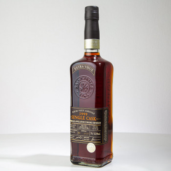 SAINT JAMES - 1999 - Single Cask - Numéroté - Coffret bois - Rhum hors d'âge - 42,9° - 70cl